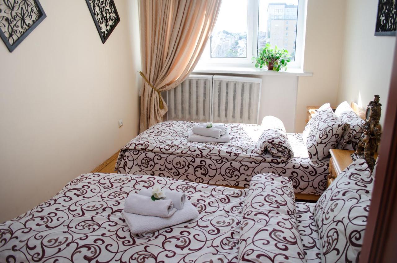 Babylon Apartments Ρίβνε Εξωτερικό φωτογραφία
