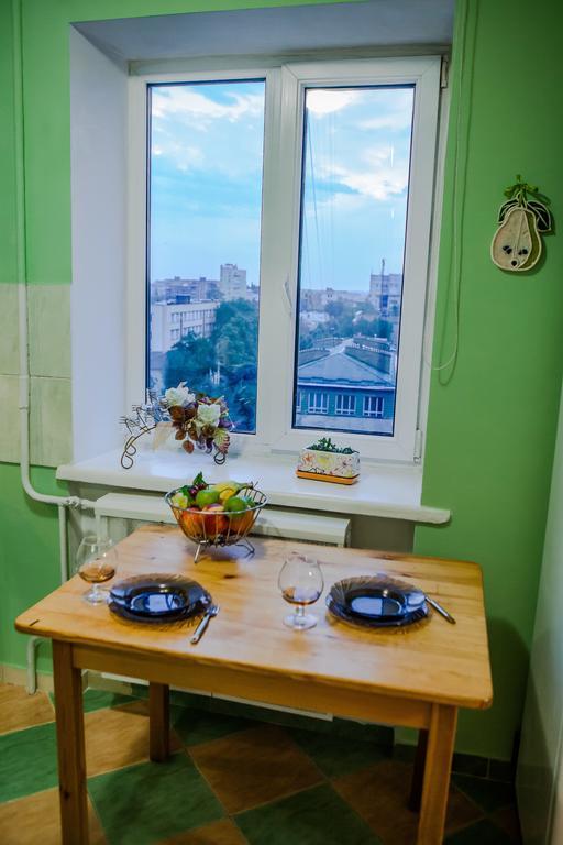 Babylon Apartments Ρίβνε Δωμάτιο φωτογραφία