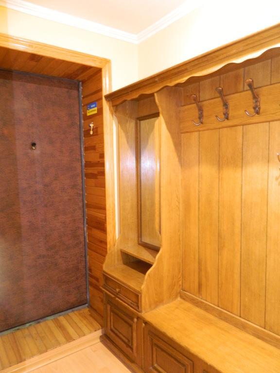 Babylon Apartments Ρίβνε Δωμάτιο φωτογραφία