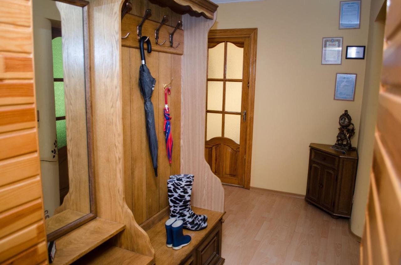 Babylon Apartments Ρίβνε Εξωτερικό φωτογραφία