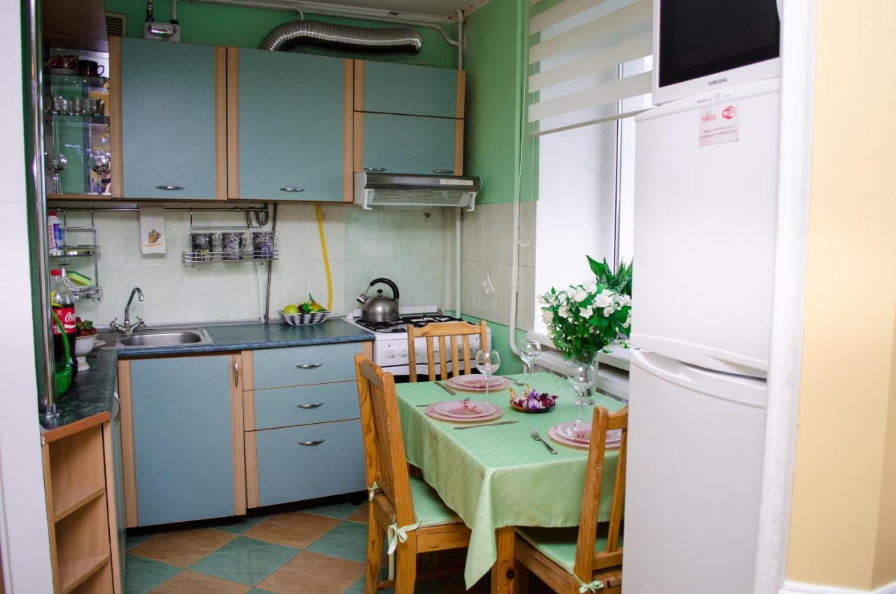 Babylon Apartments Ρίβνε Εξωτερικό φωτογραφία