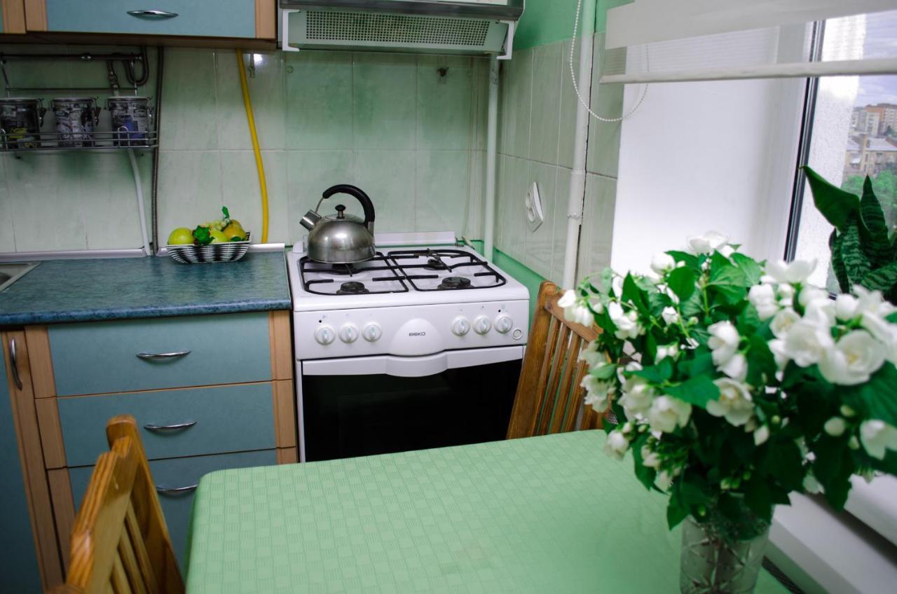 Babylon Apartments Ρίβνε Εξωτερικό φωτογραφία